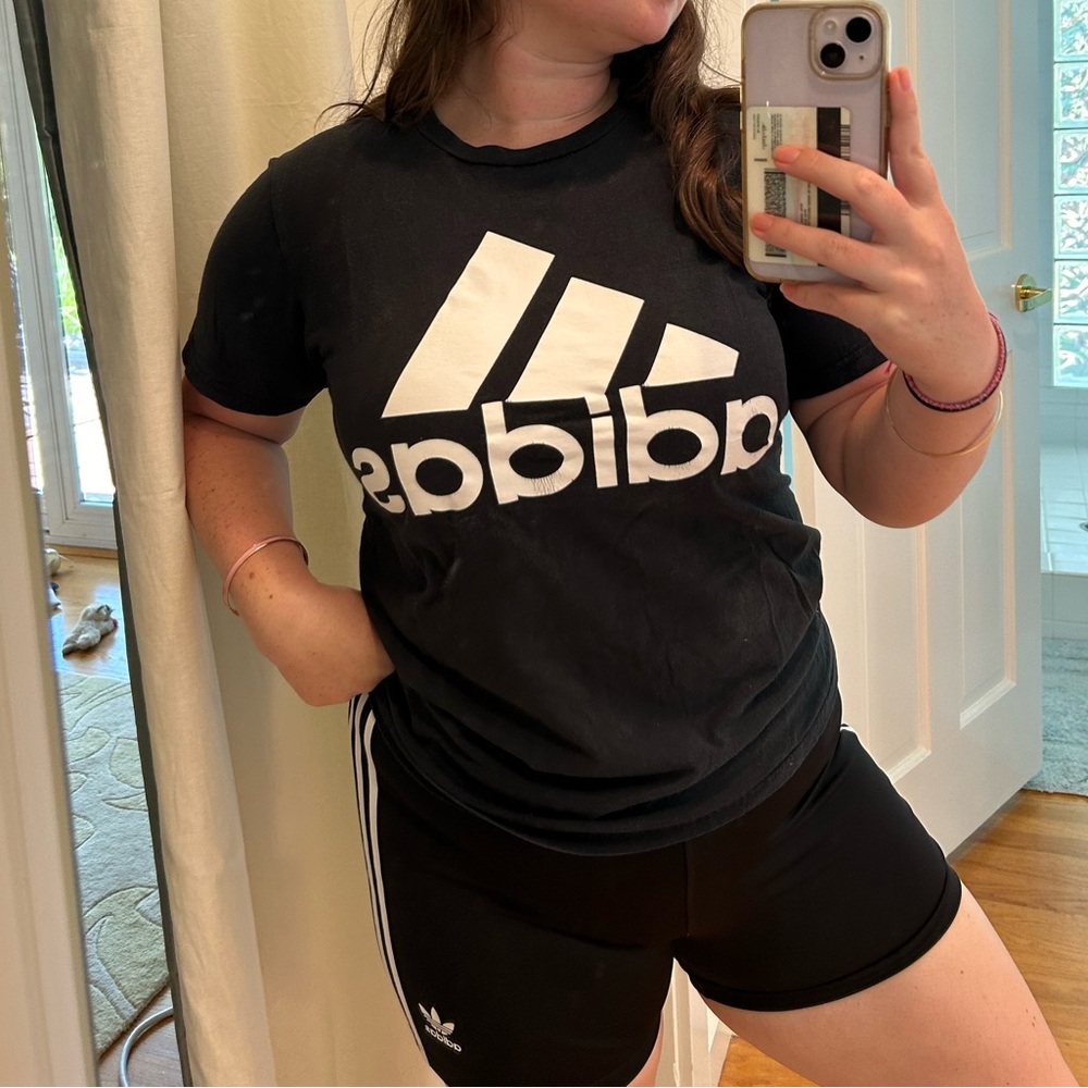 ADIDAS BLACK T-SHIRT